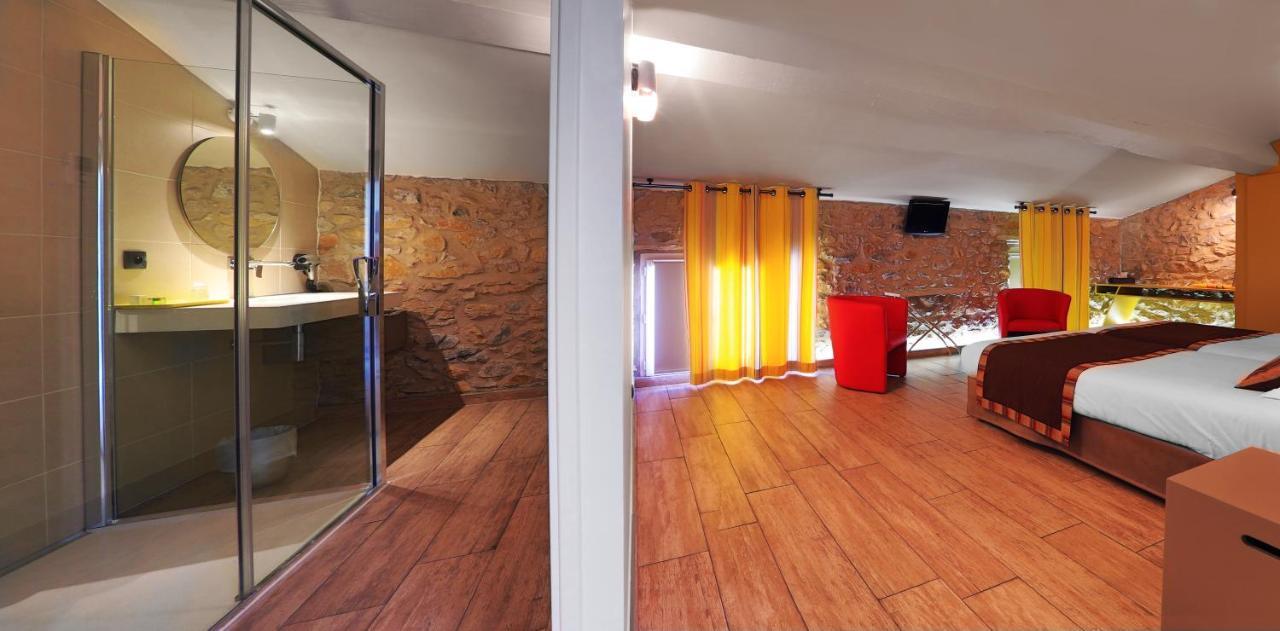 Logis Auberge Restaurant Du Vigneron Cucugnan Exteriér fotografie