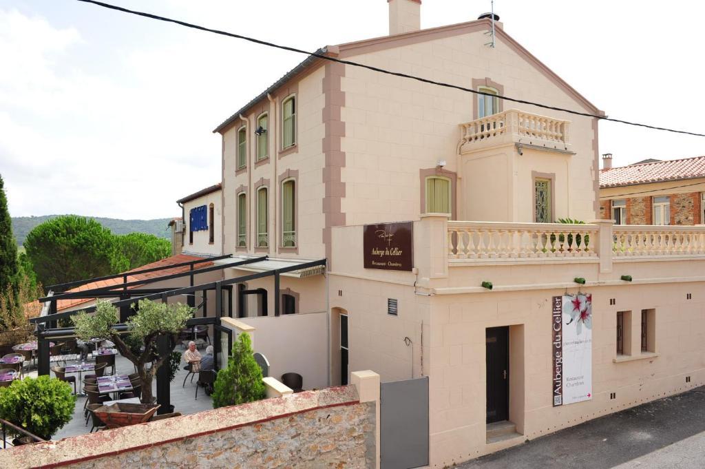 Logis Auberge Restaurant Du Vigneron Cucugnan Exteriér fotografie
