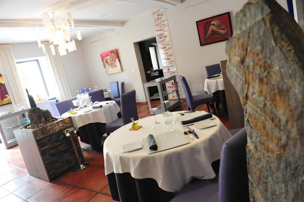 Logis Auberge Restaurant Du Vigneron Cucugnan Exteriér fotografie