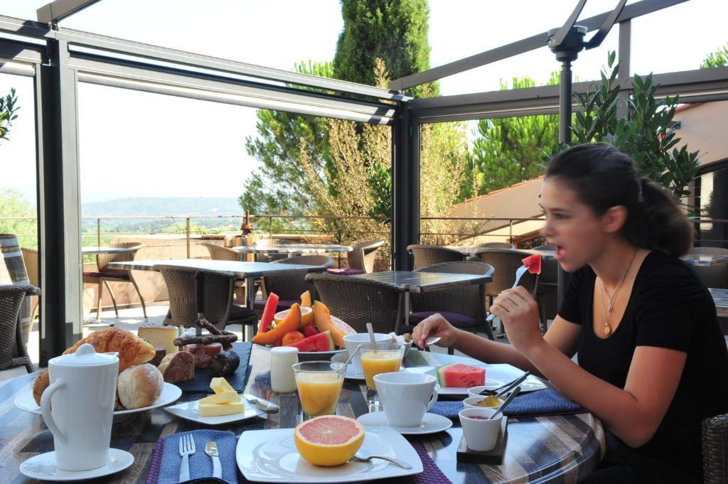 Logis Auberge Restaurant Du Vigneron Cucugnan Pokoj fotografie