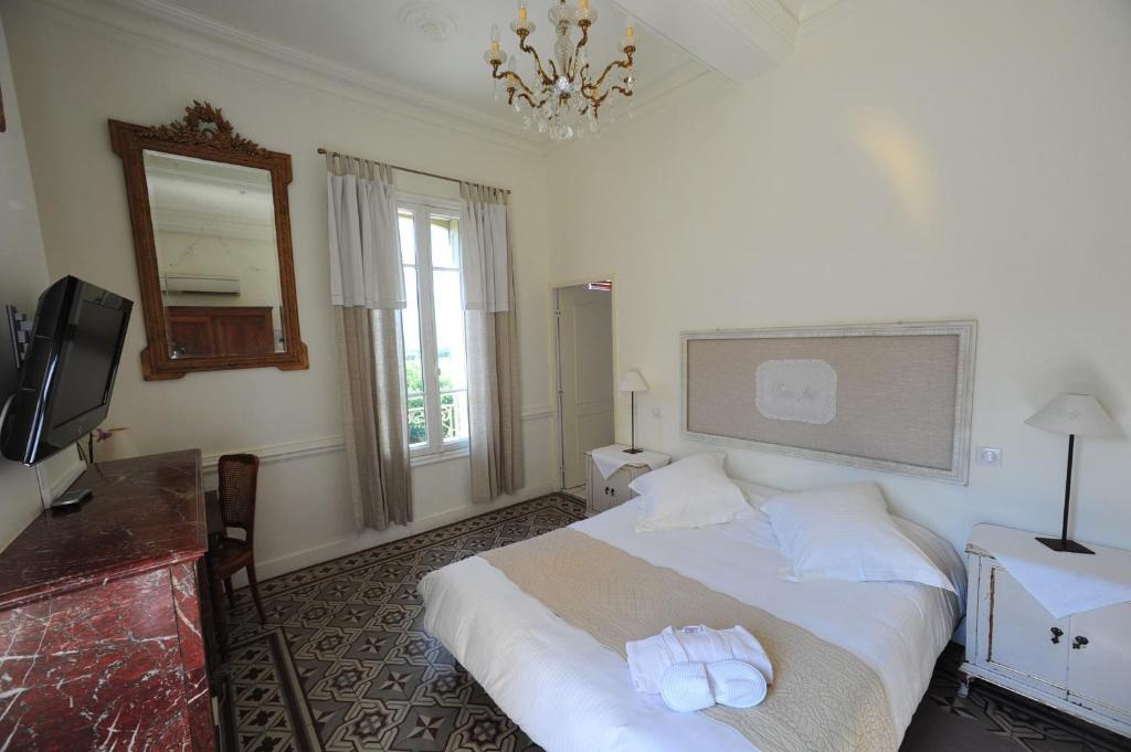 Logis Auberge Restaurant Du Vigneron Cucugnan Pokoj fotografie